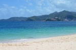 Allamanda Beach Resort: Strand vor dem Hotel