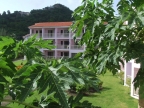 Allamanda Beach Resort: Gebäude mit Zimmern